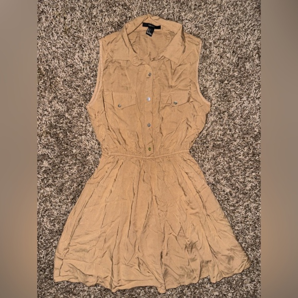 Women’s dress